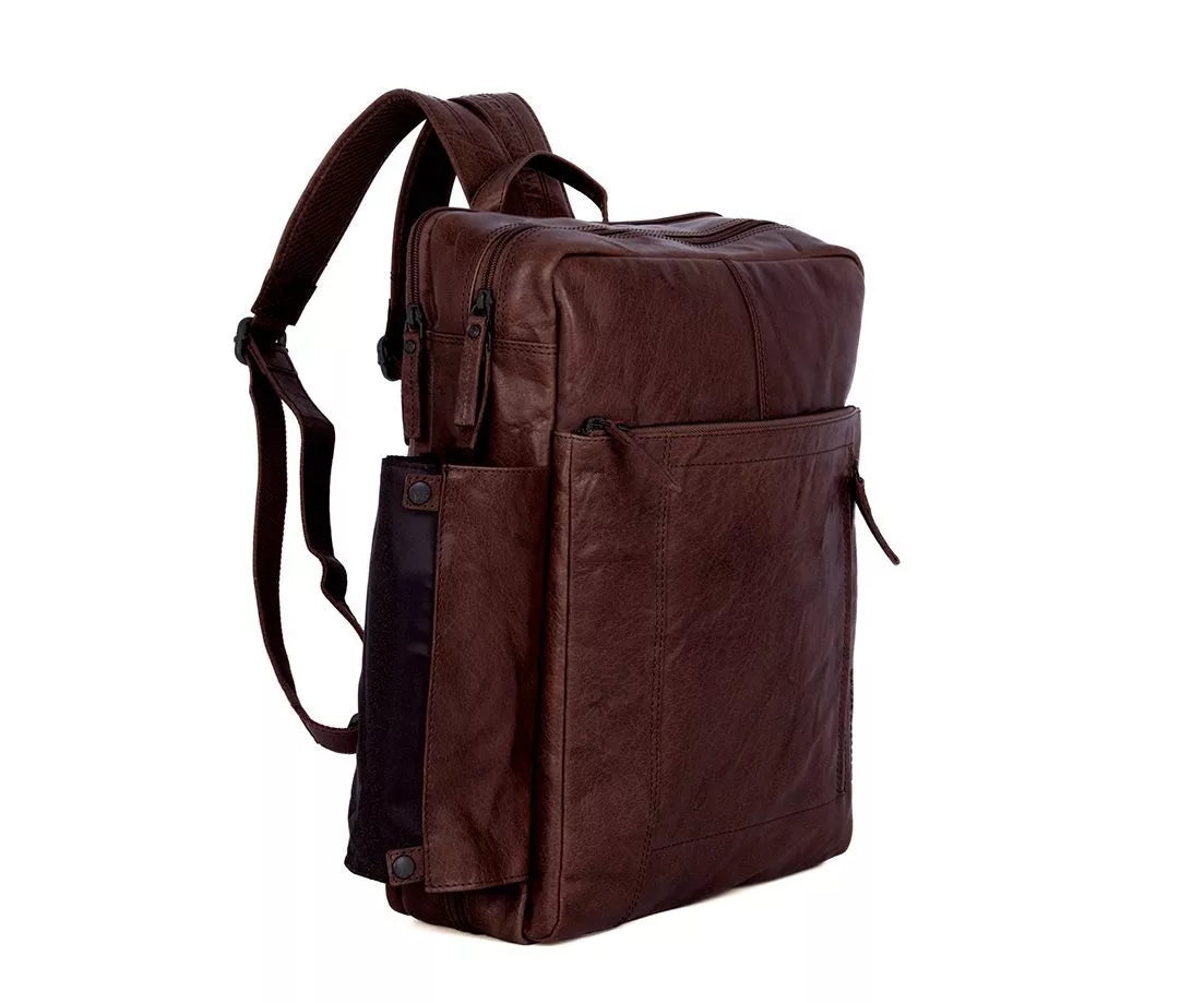Spikes & Sparrow Ryggsekk i skinn/ 15,6" - Jonathan