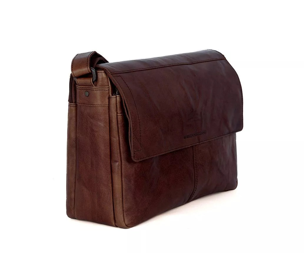 Spikes & Sparrow PC-veske i skinn - Ronn
