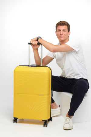 American Tourister Airconic Mellomstor Koffert 67 cm /67 L