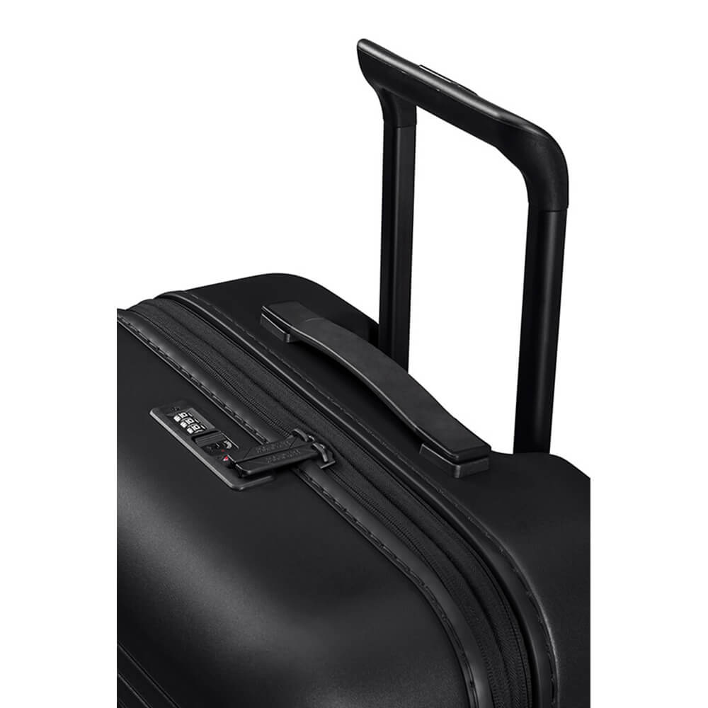 American Tourister Novastream Mellomstor Koffert 67cm Svart