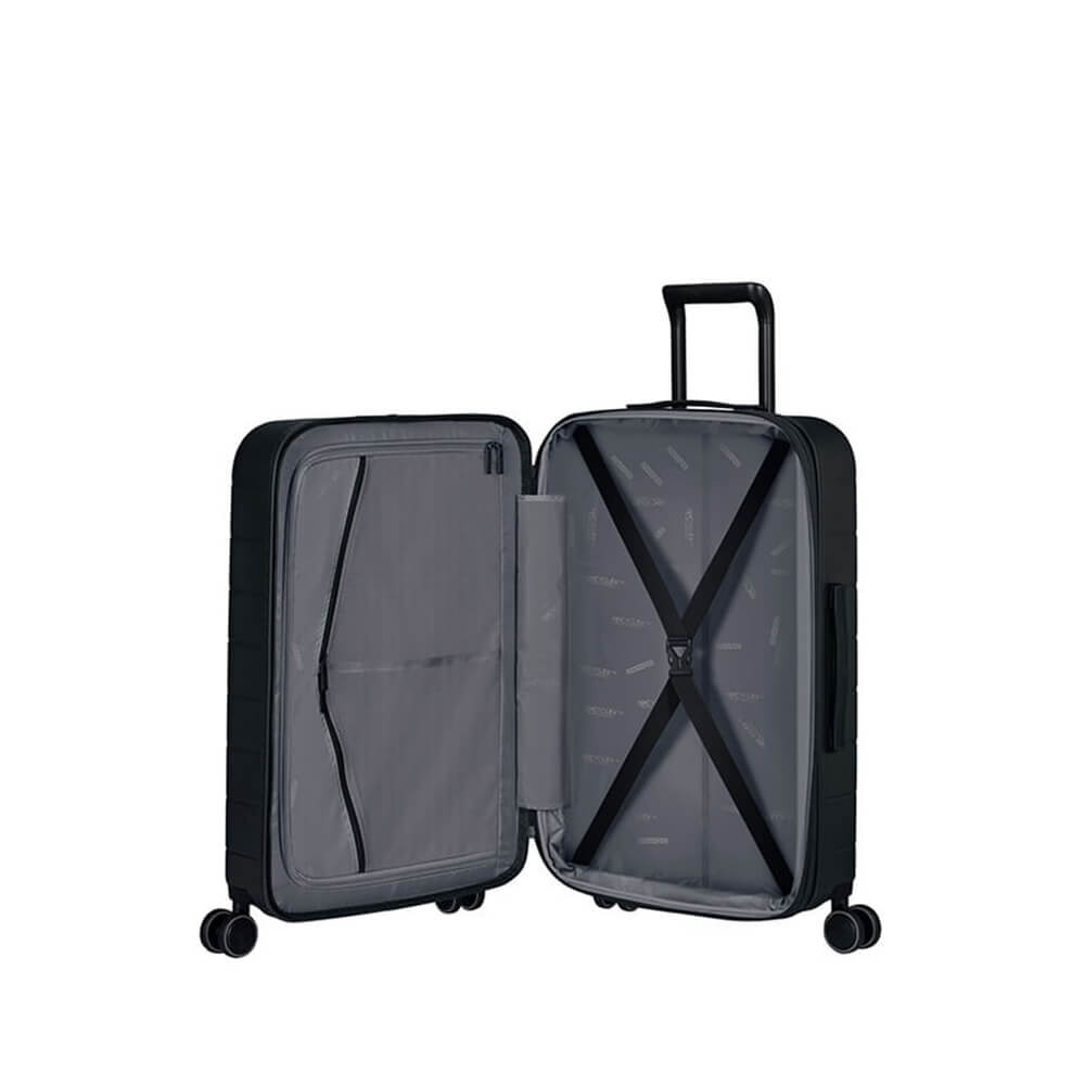 American Tourister Novastream Mellomstor Koffert 67cm Svart
