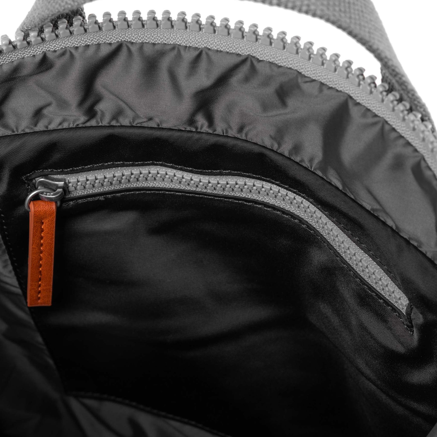 Roka Bayswater B Ryggsekk Med Parpaply 15 Liter Svart