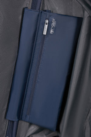 American Tourister StarVibe Utvidbar Mellomstor Koffert 67 cm/ 77L