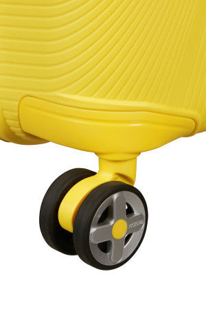 American Tourister StarVibe Utvidbar Mellomstor Koffert 67 cm/ 77L