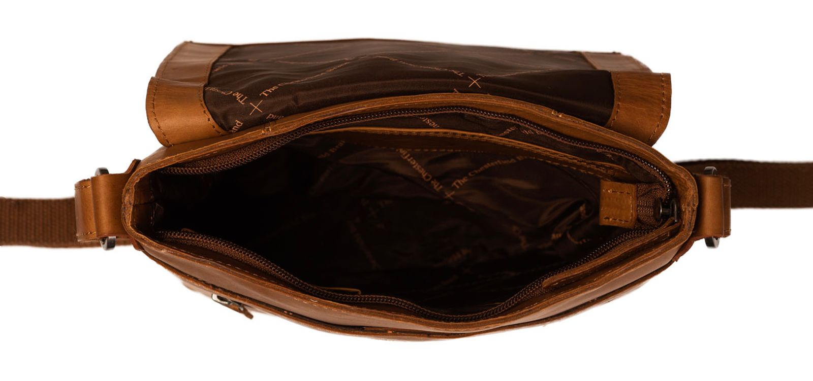 The Chesterfield Brand Irvine Mellomstor Skulderveske I Skinn Cognac