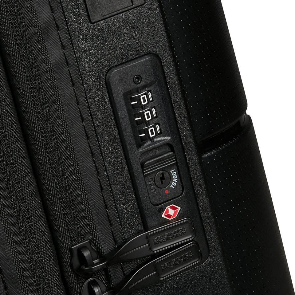 American Tourister Dashpop Utvidbar Mellomstor Koffert 67cm/84L