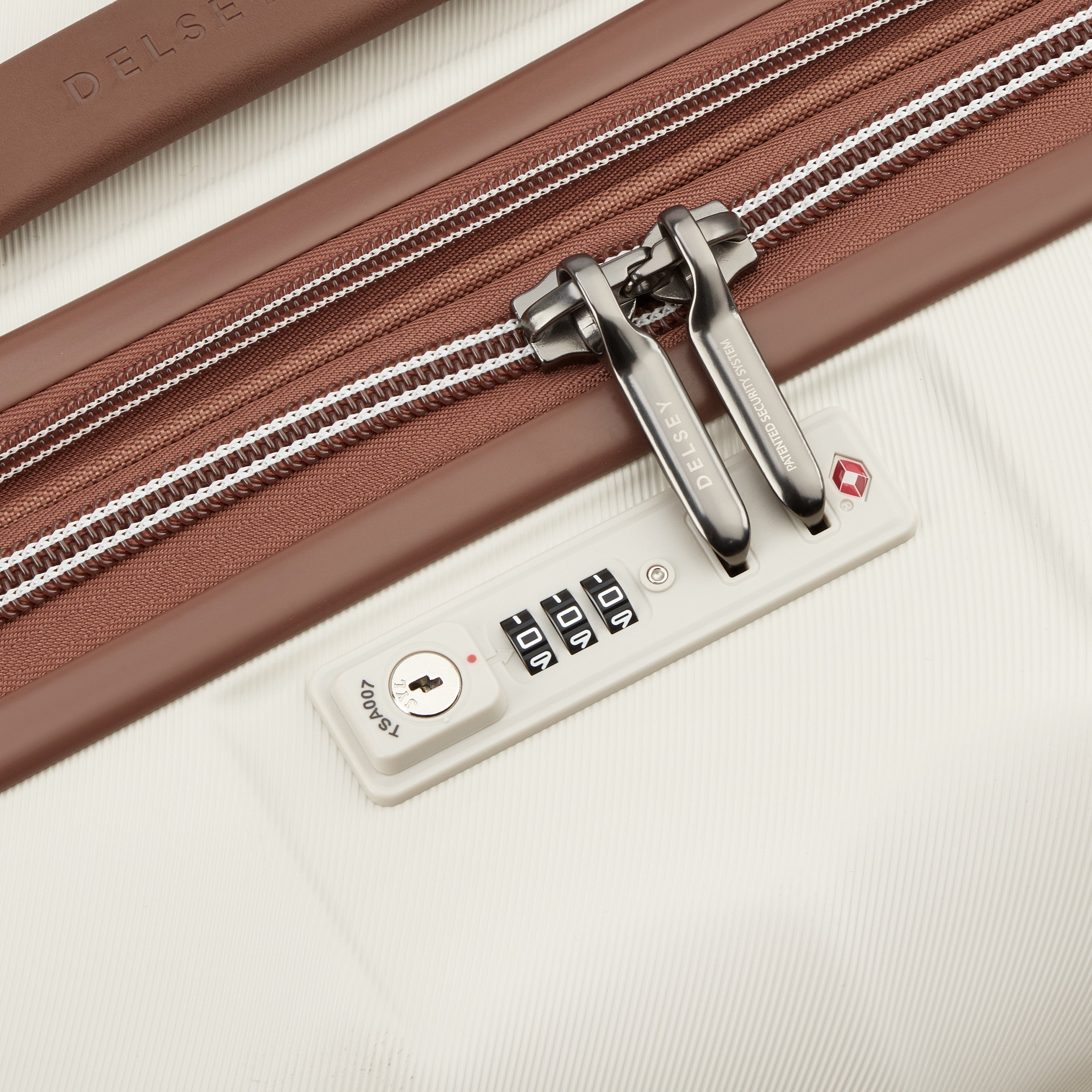 Delsey Carrousel Utvidbar Mellomstor Koffert 67cm/76L