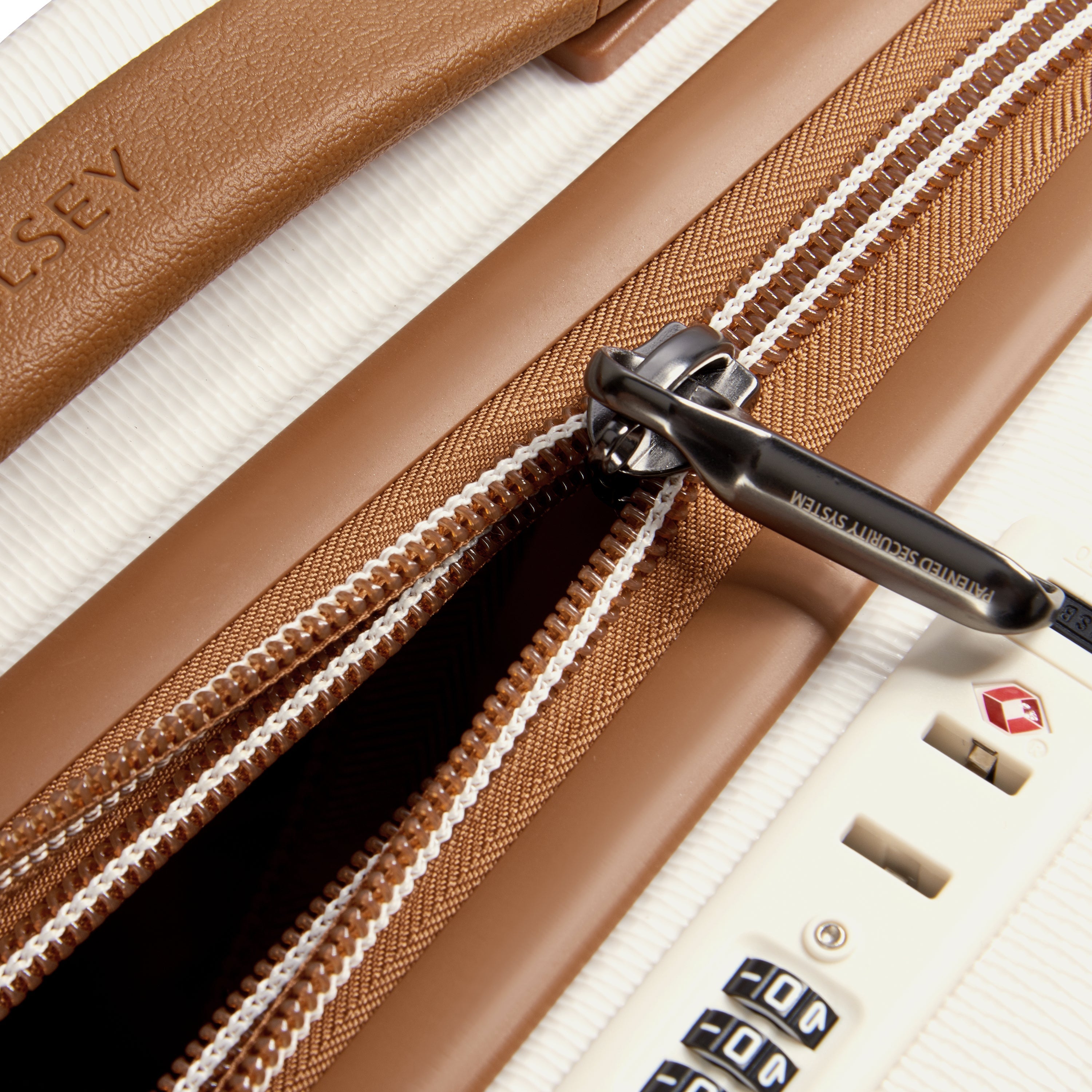 Delsey Chatelet Air 2.0 Kabinkoffert med USB port 55cm/38 L