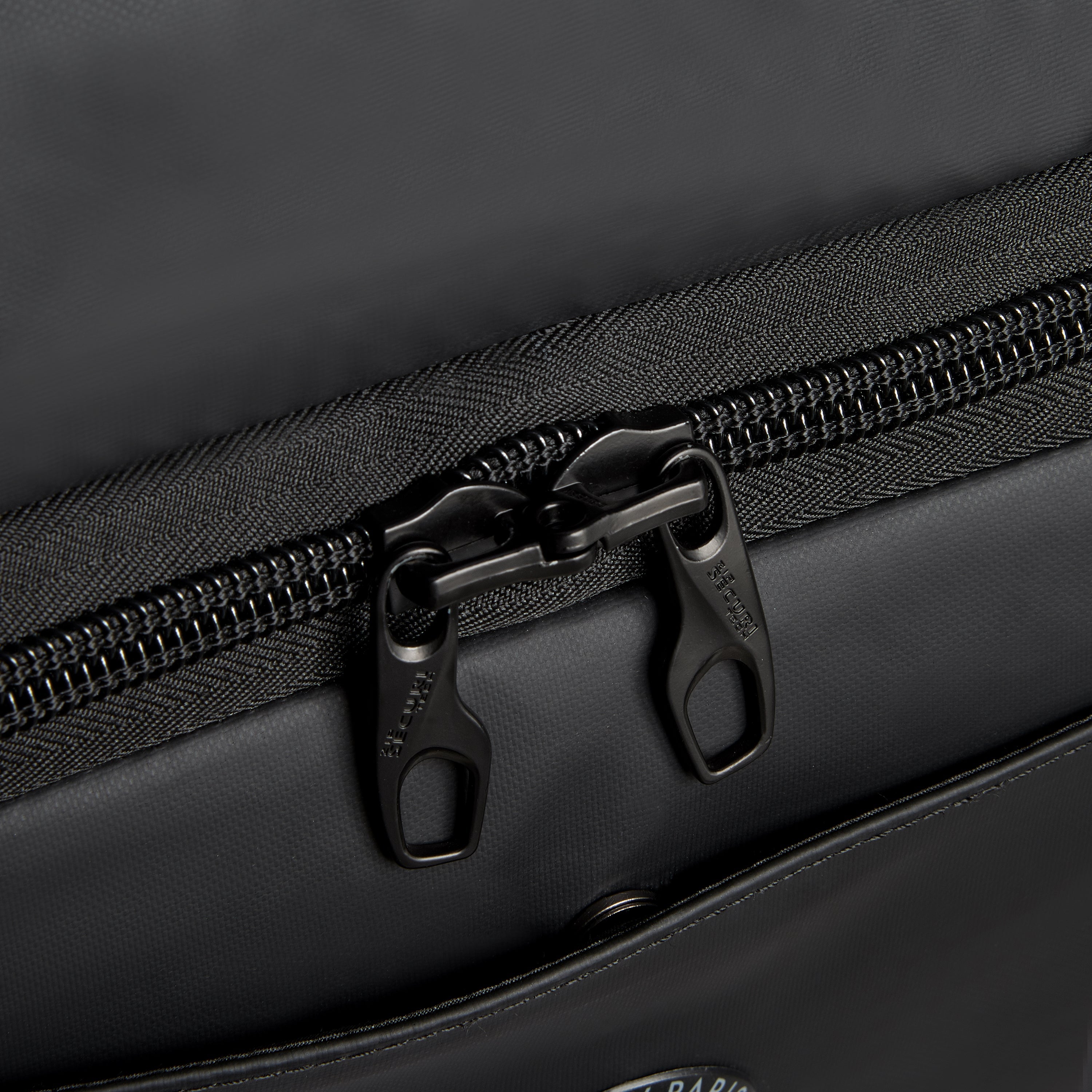 Delsey Egoa Mellomstor Duffelbag 69cm/74L, 2hjul