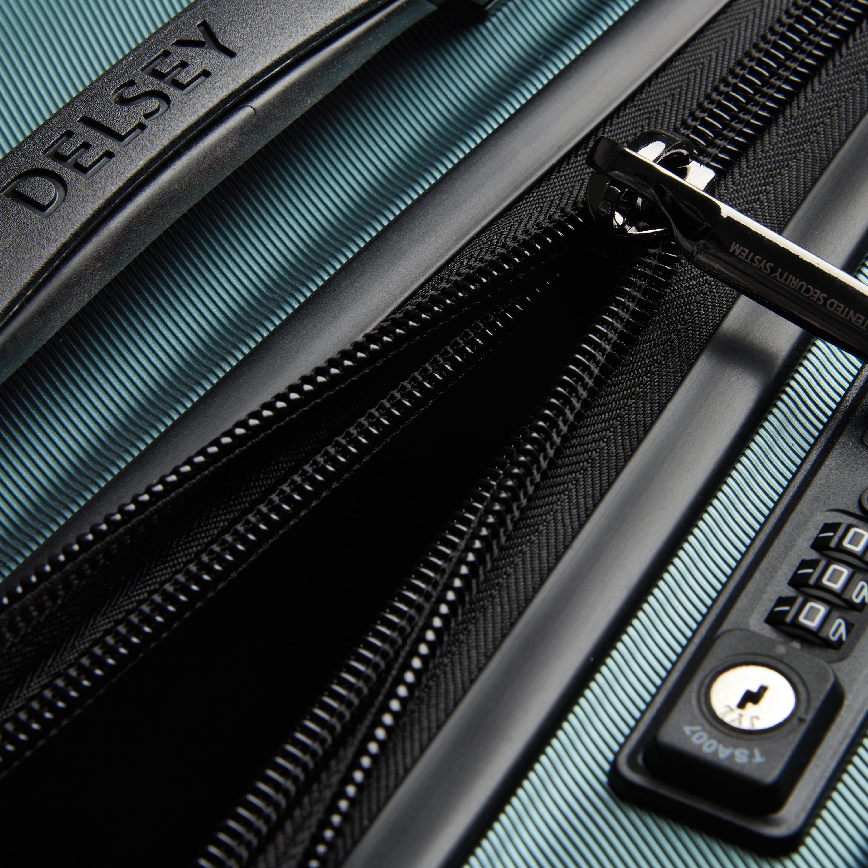 Delsey Shadow 5.0 Ekstra Stor Koffert 80cm/97L
