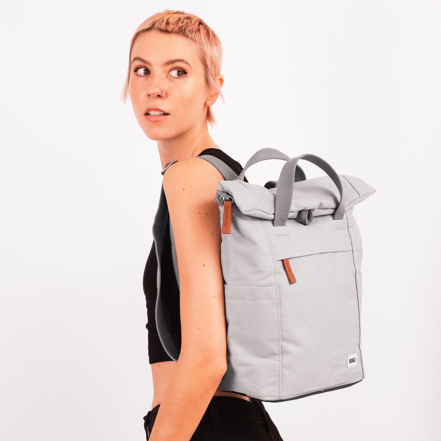 Roka Finchley A Medium Ryggsekk 15 Liter Stormy