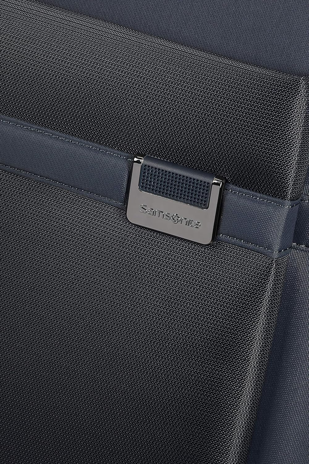 Samsonite Airea Mellomstor Koffert 67cml Svart