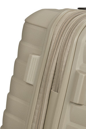 American Tourister Flytwist Utvidbar Mellomstor Koffert 67cm/ 73 L
