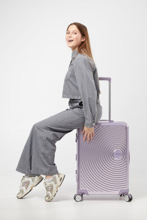 American Tourister Soundbox Alu mellomstor koffert i aluminium 68cm/73L