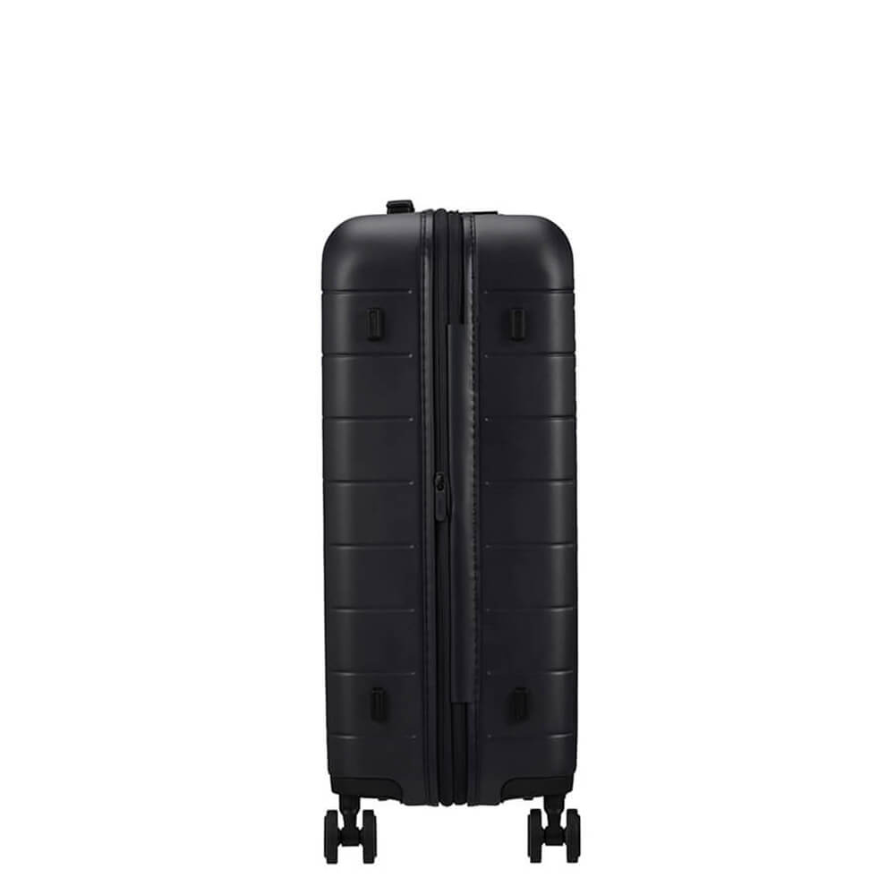 American Tourister Novastream Mellomstor Koffert 67cm Svart