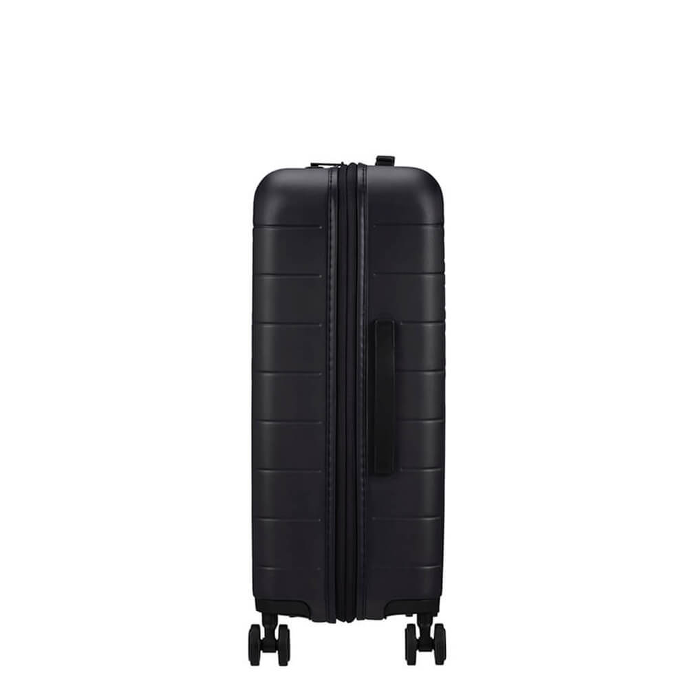 American Tourister Novastream Mellomstor Koffert 67cm Svart