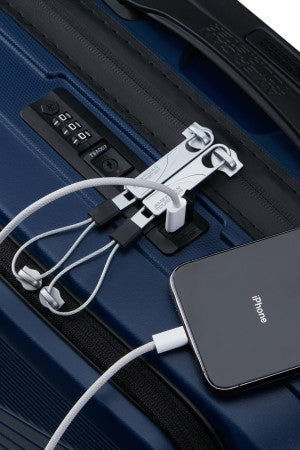American Tourister Airconic Kabinkoffert 55cm/34L-USB og Laptoprom 15,6"