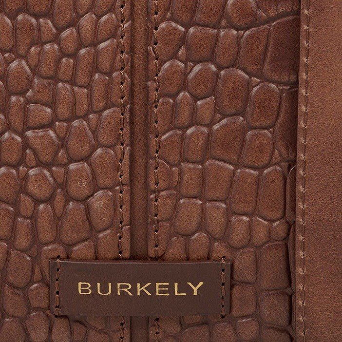 Burkely Cool Colbie Box Bag Mellomstor Skinnveske Brun