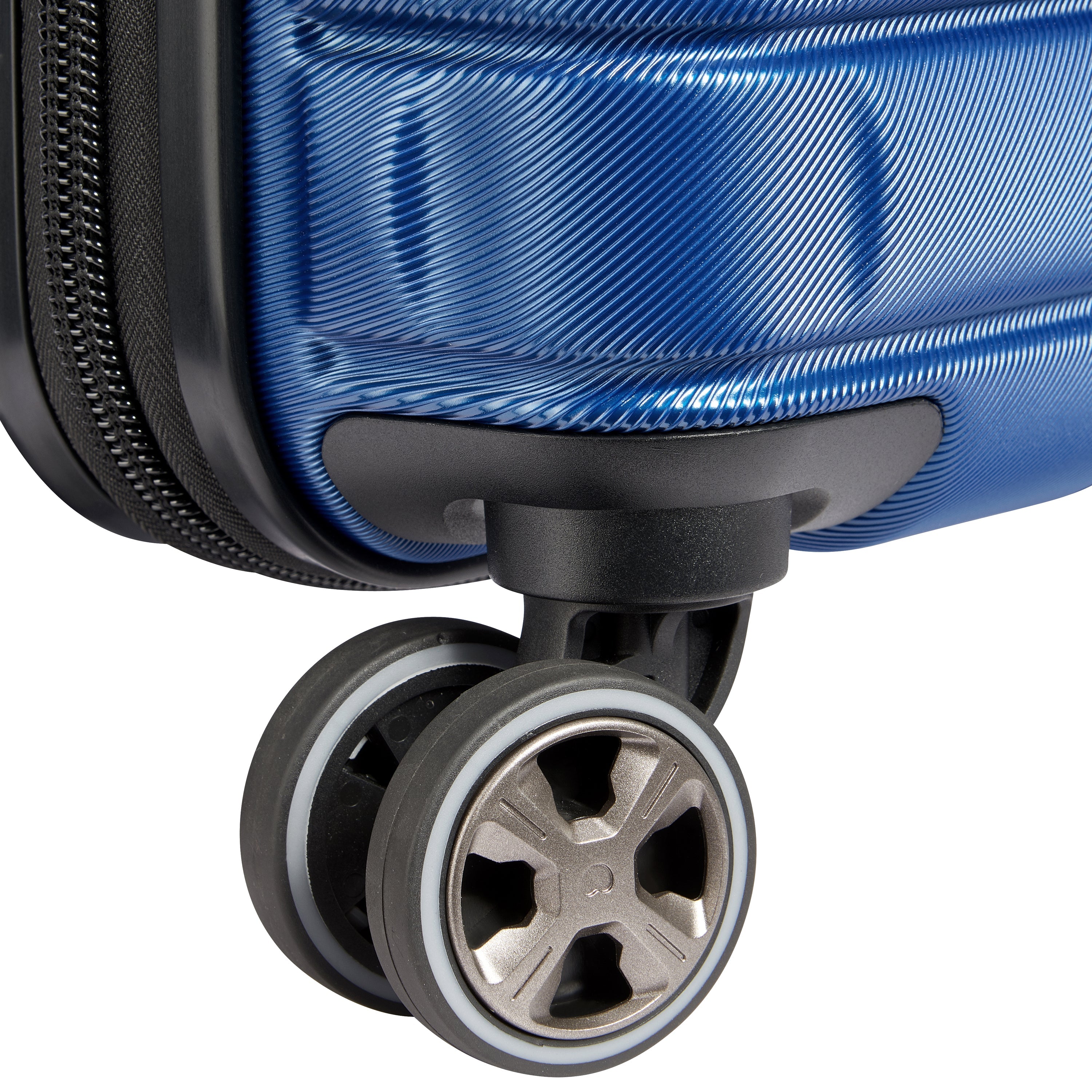 Delsey Shadow 5.0 Kabinkoffert med USB port 55cm/35 L